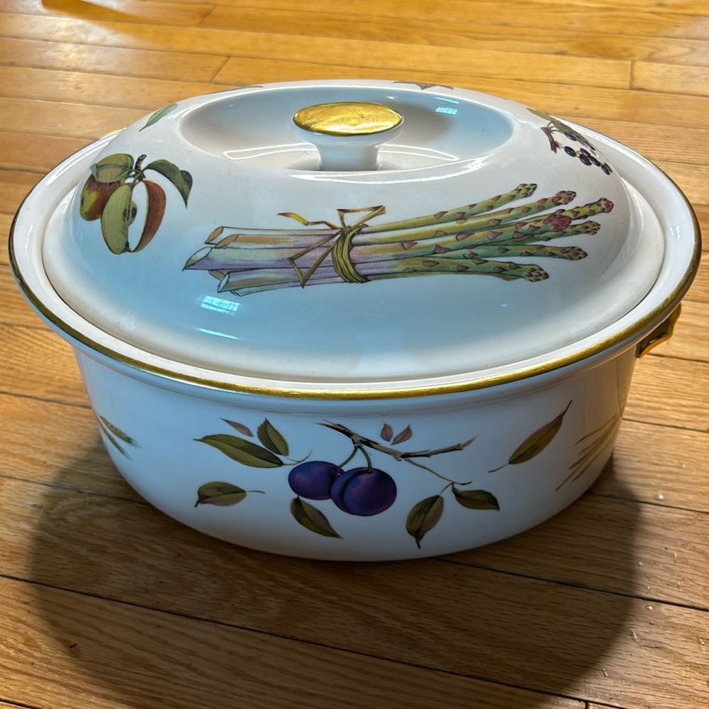 Royal Worcester Fine Porcelain Bowl